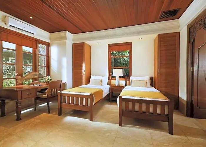 Sadajiwa 4 Bedroom Private Pool Zn55 * Kuta Selatan